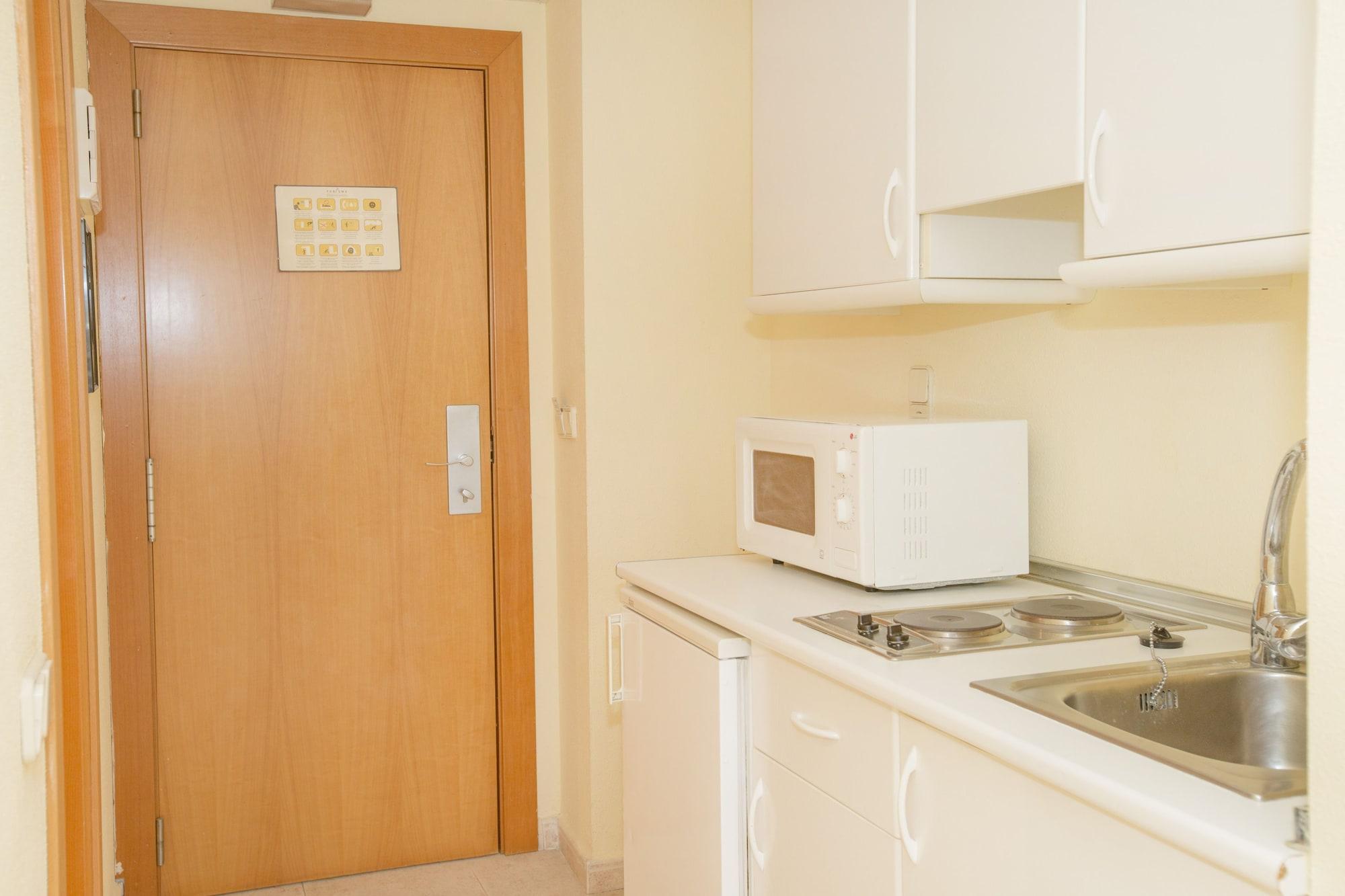 גאנדיה Hotel Tres Anclas מראה חיצוני תמונה