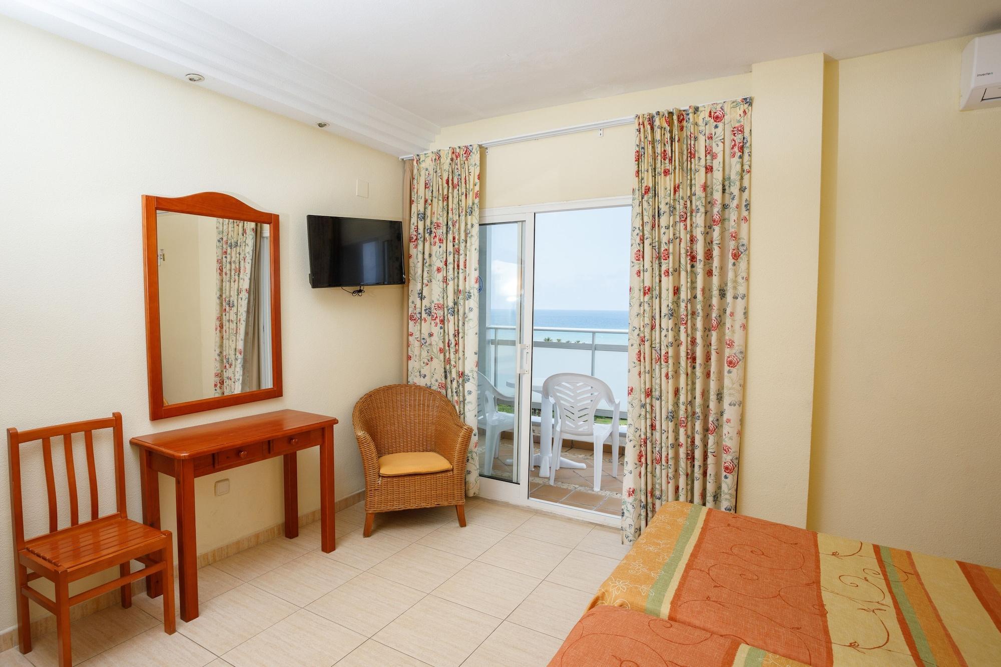 גאנדיה Hotel Tres Anclas מראה חיצוני תמונה