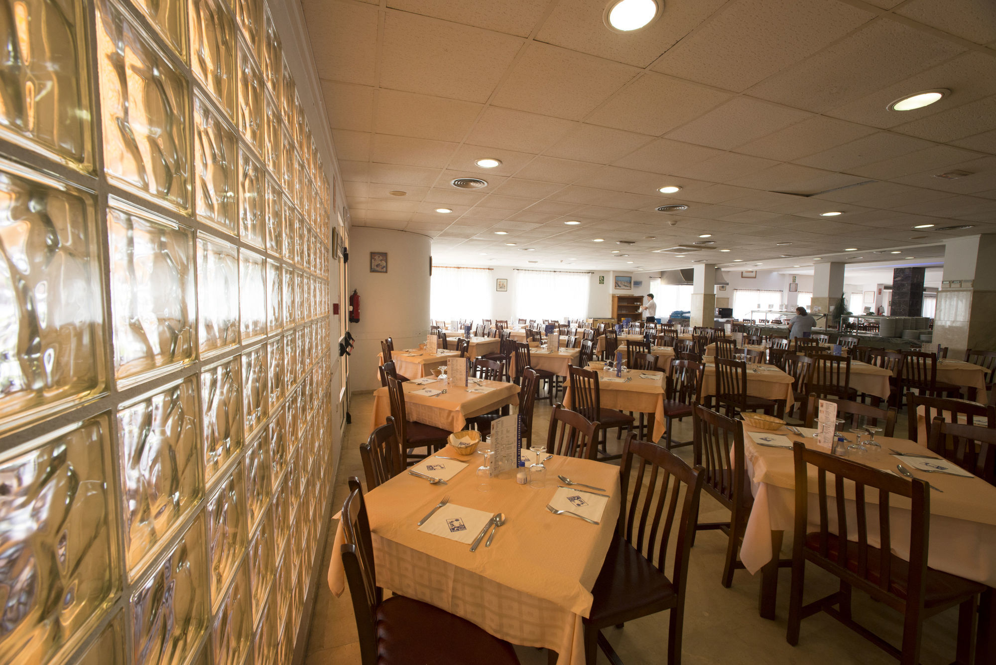 גאנדיה Hotel Tres Anclas מראה חיצוני תמונה